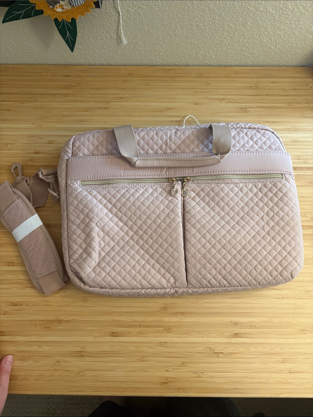 Bagsmart Quilted Light Pink Laptop Bag with Detachable Strap